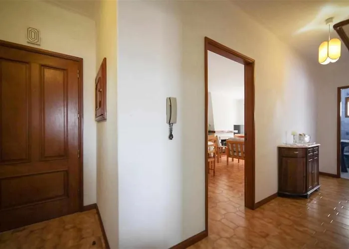 Apartamento Edumar 아파트 *